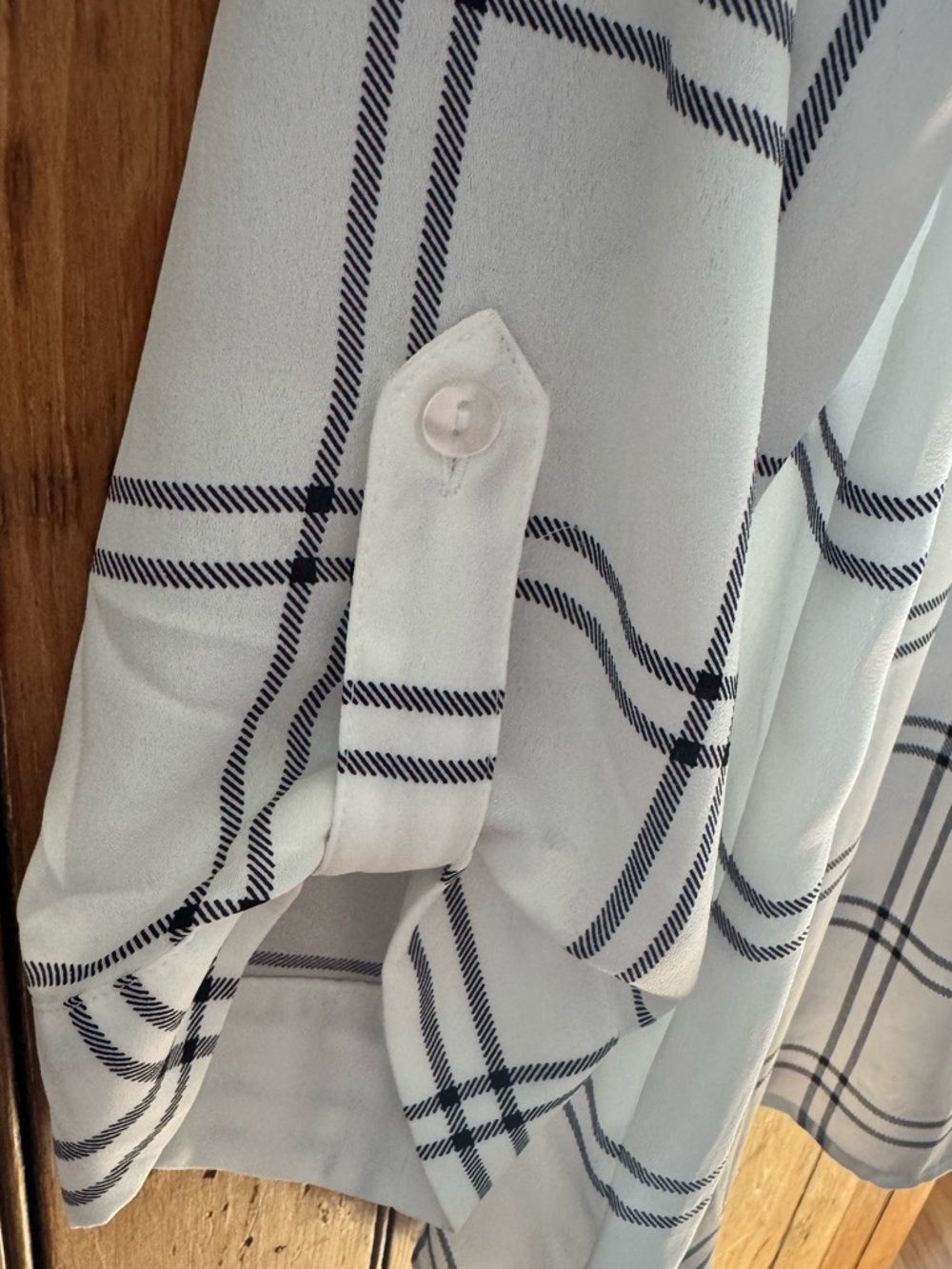 Fortune + Ivy White and Black Plaid Lines Button-Down V neck soft Shirt Size XL - Picture 9 of 14